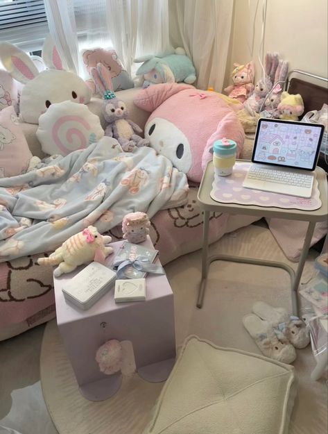 Pink And Blue Room Aesthetic, Kawaii Bedroom Aesthetic, Kawaii Room Ideas, Cute Core, Girly Room Decor, Kawaii Bedroom, Pink Room Decor, Cute Bedroom Ideas, Room Redesign