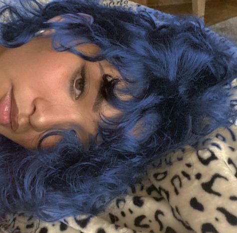 Curly Navy Blue Hair, Dark Blue Short Curly Hair, Light Blue Hair Curly, Ultramarine Blue Hair, Navy Curly Hair, Blue Hair Inspo Short, Blue Hair Olive Skin, Midnight Blue Hair Curly, Blue Hair On Tan Skin