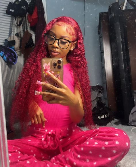 Red Hair Pink Outfit, Brownskin Baddie, Lace Front Hairstyles, Front Hairstyles, Slay Hairstyles, Red Hairstyles, Sew In Wig, Hair Colour Design, Protective Hairstyles Braids