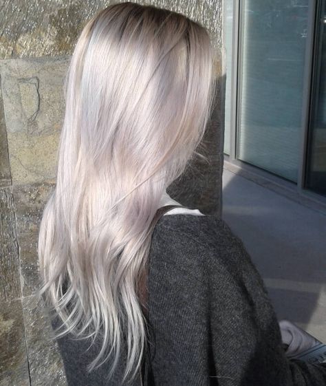 Pearly platinum blonde hair color Pearl Colored Hair, Pearl White Hair Colour, Light Grey Blonde Hair, Pearly Haircolor, Platinum Pearl Hair, Pearl Color Hair, Pearl Grey Hair, Pearl Platinum Blonde Hair, Brown To White Hair