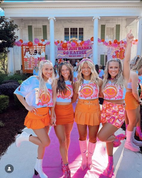 Kd Crushed It Bid Day, Aesthetic Zta, Sorority Bid Day Outfits, Sorority Outfits Spirit Week, Rush Week Themes, College Sorority Outfits, 2023 Sorority, Sorority Girl Outfit, Sorority Spirit Week