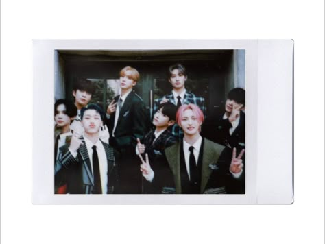 Ateez Group Photo Polaroid, Ateez Polaroid Ot8, Ateez Icons Aesthetic Ot8, Ateez Polaroid Printable, Ateez Widget Icons, Ateez Ot8 Aesthetic, Ateez Ot8 Icon, Laptop Wallpaper 4k, Ateez Polaroid