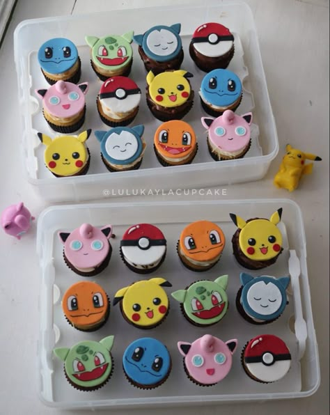 Pokemon Eevee Birthday Cake, Pokémon Party Desserts, Pokemon Birthday Party Cupcakes, Pokémon Birthday Cupcakes, Pokemon Birthday Cupcakes, Pokemon Food Recipes, Pokemon Birthday Cake Ideas, Pokemon Cupcake Ideas, Pokemon Cupcake Cake