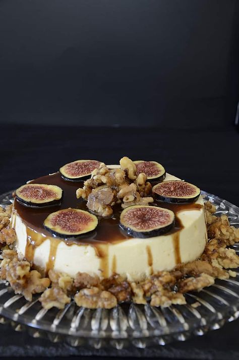 Fig Cheesecake with Balsamic Caramel Sauce Fig Cheesecake, Fig Dessert, Caramel Sauce, Balsamic Vinegar, Something Sweet, A Fan, The Sweet, Cake Desserts, Whipped Cream