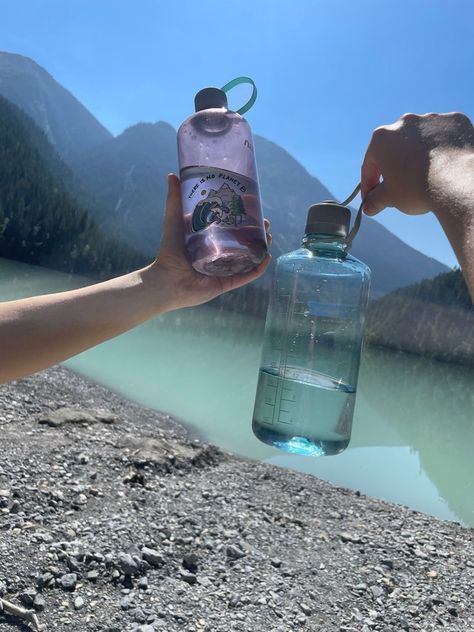 Kinney Lake l Nalgene l Sustainability Nalgene Aesthetic, Nalgene Water Bottle Aesthetic, Nalgene Water Bottle, Nalgene Bottle, Camp Vibes, 2023 Vision, The Mountains Are Calling, Fan Club, Drinking Water