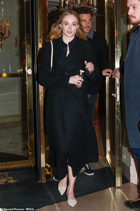 Sophie Turner wraps up warm in a stylish black coat as she steps out with handsome boyfriend Peregrine Pearson in Paris | Daily Mail Online Manolo Blahnik Maysale Outfit, Manolo Blahnik Maysale, Mules Outfit, Nepo Baby, F1 Wag, Leeds Festival, Property Developer, Long Black Coat, Vintage Band Tees