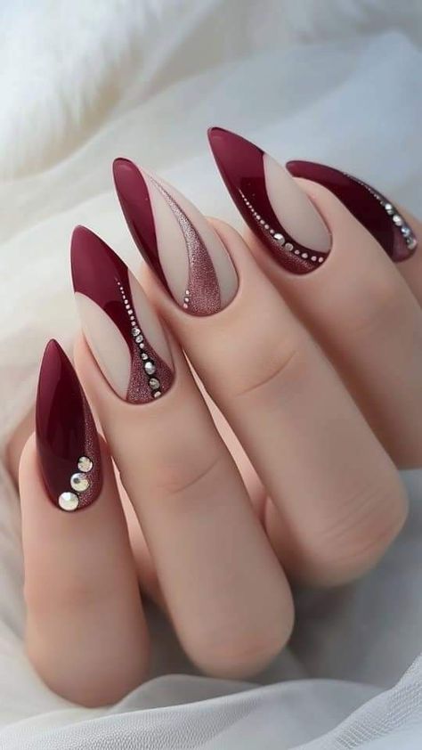 Burgundy Acrylic Nails, Romantic Nails, Nail Art Designs Videos, Pretty Nail Art, Elegant Nails, Heart Nails, Fancy Nails, Valentine's Day Nails, Valentines Nails