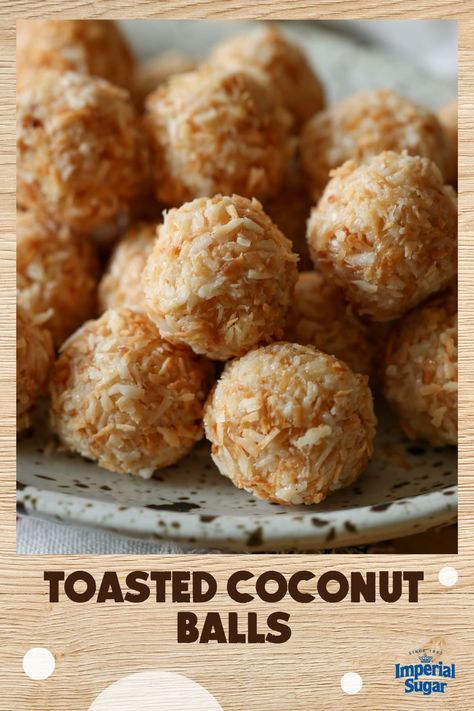 These little bites of coconut heaven are sweet, chewy, and simple to make! With just 3 ingredients, this no-bake treat is for all the coconut lovers out there. Make these Toasted Coconut Balls for a holiday platter or enjoy with a cup of coffee any day. Coconut Cake Bites, Recipes With Toasted Coconut, Jello Coconut Balls, Toasted Coconut Donuts Recipe, Bounty Balls Recipe, Christmas Dainties, Coconut Balls No Bake, Toasted Coconut Recipes, Coconut Ball