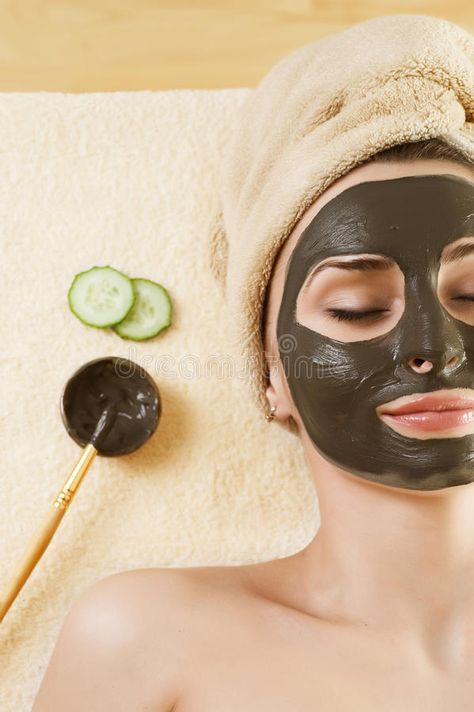 Mud Mask on the face.Spa. Beautiful Young Woman applying a Mud Mask.Spa and faci , #affiliate, #Spa, #Beautiful, #face, #Mud, #Mask #ad Mud Face Mask, Face Mask For Blackheads, Dead Sea Mud Mask, Best Acne Products, Pore Mask, Argon Oil, Dead Sea Mud, Pore Cleanser, Beauty Mask