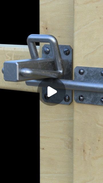 Simple idea on Instagram: "Simple automatic gate locking mechanism #Simple #automatic #gate #locking #mechanism #Simpleidea #gatelock #latch #gatelatch" Lock For Gate, Door Latch Ideas, Gate Latch Ideas, Diy Gate, Gate Wheel, Gate Locks, Gate Hinges, Gate Latch, Steel Gate