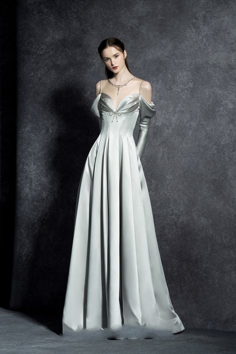 The Atelier Couture Eve Silver Gown | ModeSens The Atelier Couture, Look Gatsby, Victorian Poetry, Silver Gown, Fantasy Dresses, Prom Dress Inspiration, Fantasy Gowns, Fairytale Dress, Dreamy Dress