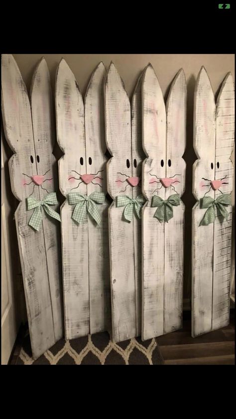 Wooden Rabbits Diy Easter Bunny, Diy Wood Easter Decor, Spring Wood Craft Ideas, Wood Spring Crafts, Wood Easter Crafts, Easter Porch Ideas, Spring Wood Crafts Diy, Wooden Easter Crafts, Easter Wood Projects