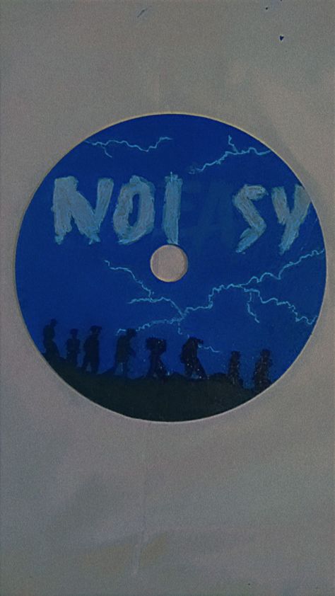 Stray kids finished CD💙🤍🖤 Skz Diy, Cd Painting Aesthetic, Vinyl Record Art Ideas, Cd Idea, Cd Painting, Cd Diy, Am I Ok, Character Sheet Template, Easy Mandala