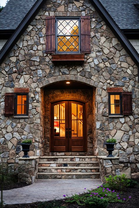 The Beauty of a Stone House - Town & Country Living Grey Stone House, Stone House Plans, Rustic Entry, Stone Cabin, Stone Exterior Houses, Stone Cottages, Old Stone Houses, Stone Cottage, Exterior Stone