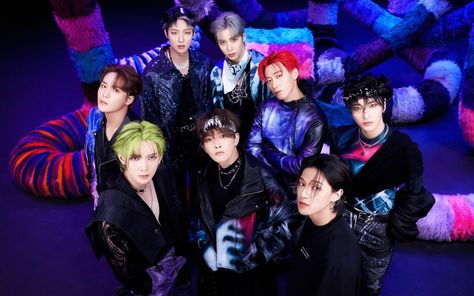 ATEEZ is gearing up to set out for their world tour.On December 8 at midnight KST, ATEEZ announced their plans for the 2024 world tour, sp… Fabric Poster, Japanese Music, Instant Photos, Korean Bands, Pop Songs, At Midnight, Iconic Photos, Photo Set, New Set