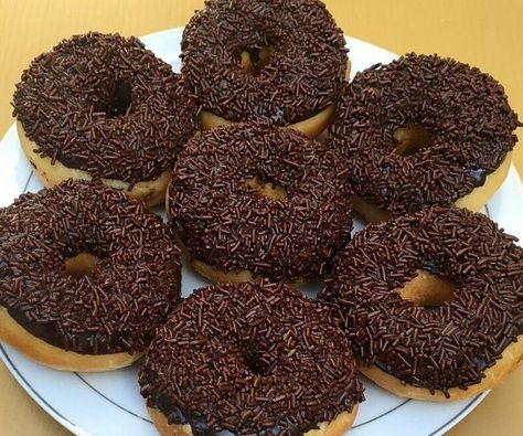 Donat Kentang Quick Cooking Recipes, Traditional Cakes, Indonesian Food, Culinary Recipes, Food Obsession, Brownie Recipes, Yummy Cookies, Flavorful Recipes, Save Food