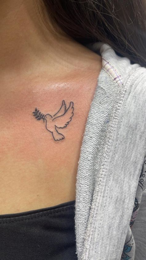 Dove /simple tattoo Dove Tattoo On Shoulder, Christian Dove Tattoo, Little Dove Tattoo, Dove Of Peace Tattoo, Turtle Dove Tattoo, Dove Tattoo Design For Women, Simple Dove Tattoo, Dove Bird Tattoo, Peace Dove Tattoos