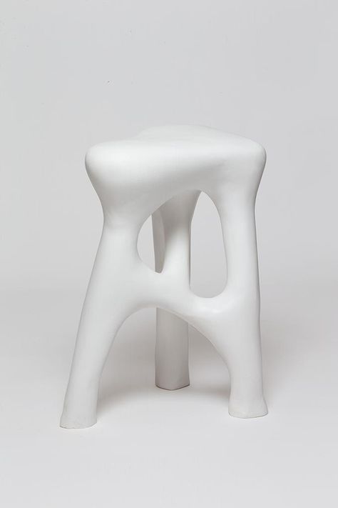 MUTARE STOOL ROOT - Abel Cárcamo — Furniture & Objects Designer Environmental Sculpture, Sculptural Chair, Ceramic Furniture, Art Decor Diy, Concrete Art, Diy Home Furniture, Ceramics Ideas Pottery, Ceramic Table, Ceramic Clay