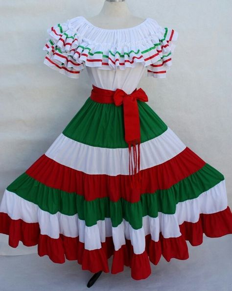 Classic mexican dress Mexico Dress, Mexican Quinceanera Dresses, Traditional Mexican Dress, Mexican Birthday, Mexican Party Theme, Mexican Fashion, Charles Jourdan, Mexican Outfit, Mexican Party