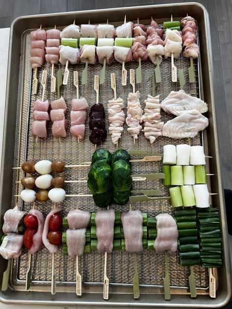 Yakitori at home https://www.alojapan.com/747552/yakitori-at-home/ #Food, #JapaneseFood Japanese Camping Food, Yakiniku At Home, Street Food Design Ideas, Korean Camping Food, Japanese Skewers, Japanese Catering, Chicken Yakitori Recipe, Japanese Yakitori, Yakitori Recipe