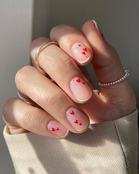 Nails Valentine, Valentines Nail, Press Nails, Nails Valentines, Nails Glossy, Short Fake Nails, Press On Nails Short, White French, Womens Nails