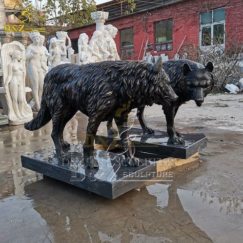 life size wolf garden statue Driveway Statues, Large Garden Statues, Large Outdoor Statues, Wolf Bedroom, Life Size Wolf Statue, Wolf Statue Sculpture, Wolf Furniture, Wolf Statue, Lion Statues Entrance