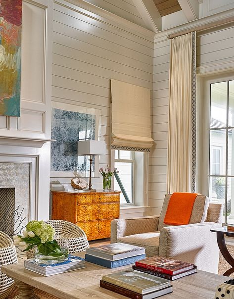 Benjamin Moore White Dove Walls are T&G in Benjamin Moore White Dove TandG Benjamin Moore White Dove #BenjaminMooreWhiteDove #TG Collins Interiors, Georgiana Design, House Of Turquoise, View Point, Rooms Ideas, White Dove, Decor Details, Family Room Design, Design Photo