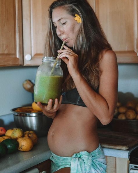 ELLEN FISHER (@ellenfisher) • Instagram photos and videos Ellen Fisher, Vegan Pregnancy, Boho Beautiful, Pregnancy Food, Healthy Mom, Pregnancy Birth, Healthy Pregnancy, Maternity Photos, Raw Vegan