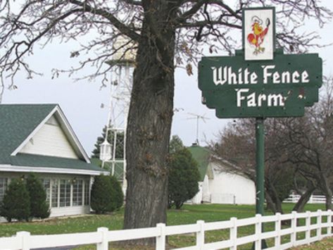 White Fence Farm In Romeoville Named Among 'Great Suburban Restaurants' | Romeoville, IL Patch Denver With Kids, White Fence Farm, Denver Activities, Denver History, Things To Do In Denver, Barn House Kits, Route 66 Road Trip, White Fence, Big Shoulders