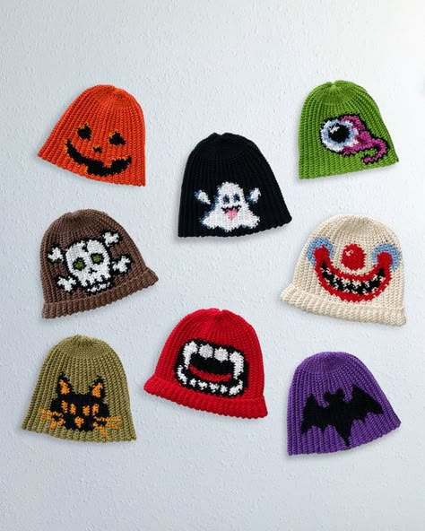 Halloween Crochet Beanie, Crochet Halloween Hat, October Mood Board, Crochet Patches, Spooky Crochet, Art Stall, Grandma Vibes, Crochet Headwear, Crochet Bracelets