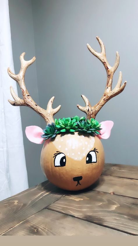 Cute Animal Pumpkin Painting, Deer Painted Pumpkin, Deer Pumpkin Decorating, Deer Pumpkin Painting, Animal Pumpkin Decorating, Animal Pumpkin Painting, Pig Pumpkin Painting, Pumpkin Painting Ideas Cow, Pumpkin Painting Funny