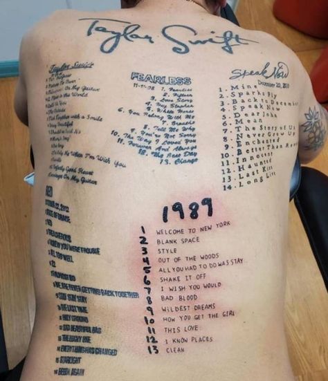 Huge Back Tattoo, Sunscreen Tattoo, Taylor Swift Discography, 16 Tattoo, Taylor Swift Tattoo, Lyric Tattoos, All About Taylor Swift, Taylor Swift Funny, Matching Tattoo