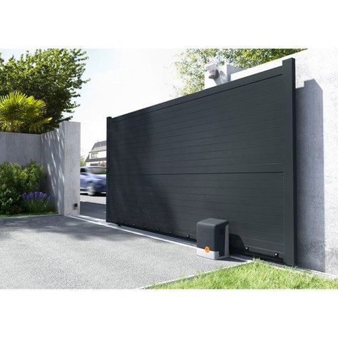 Modern Gates Driveway, Home Gate Design, Gate Designs Modern, Modern Gate, House Main Gates Design, Modern Fence Design, House Fence Design, Aluminium Gates, Front Gate Design