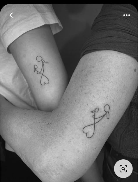 Matching Tattoo For Mum And Daughter, Matching Tattoos Daughter Mom, Matching Tattoos With Mum And Daughter, Mom And Daughter Simple Tattoos, Tattoo Matching Mom Mother Daughters, Matching Mama And Daughter Tattoos, Mothers And Daughters Tattoo, Mon Daughter Tattoos, Mom Tattoo Designs Mother Daughters