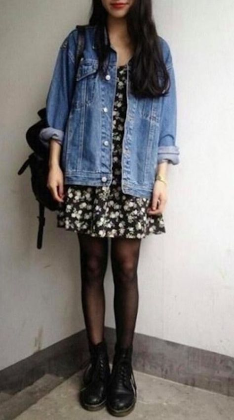 Hipster Girl Outfits, Svarta Outfits, Grunge Fashion Outfits, Look Grunge, 90’s Outfits, Estilo Hipster, Mode Hipster, Mode Grunge, 90s Inspired Outfits