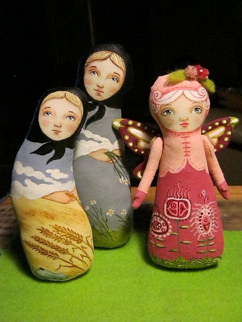 Babushka Stump and Butterfly Stump Dolls by Hally Levesque Stump Doll Pattern Free, Stump Dolls, Babushka Dolls, Folk Doll, Art Dolls Cloth, Rag Dolls Handmade, Spirit Dolls, Matryoshka Doll, Cloth Dolls