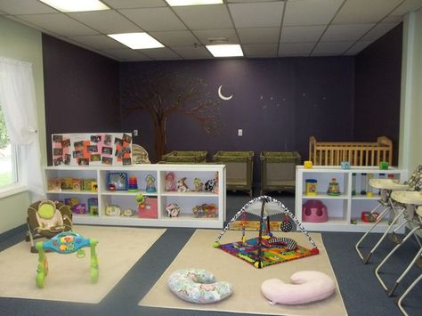 Daycare Baby Room Ideas, Home Daycare Rooms, Daycare Layout, Infant Room Ideas, Daycare Room Ideas, Infant Room Daycare, Daycare Setup, Home Daycare Ideas, Daycare Spaces