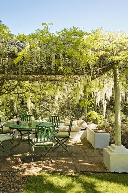 Create a Pergola For Secluded Seating - romantic wisteria arbour in Country Garden Design Ideas - how to a create a well-planned herbaceous border and farmhouse or cottage look. Wisteria Arbor, Wisteria Pergola, Country Garden Design, Romantic Backyard, Garden Inspo, Pergola Garden, Garden Wallpaper, Tuscan House, Pergola Canopy