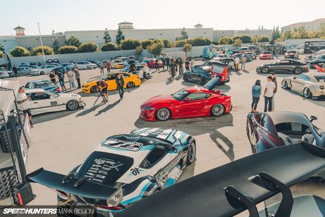 Car Meet Aesthetic, Car Meets, Community Spaces, Car Meet, Kid Friendly Travel Destinations, Weird Cars, Kid Friendly Trips, Valentine Photography, Best Build