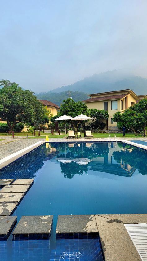 The wondferul Lemon Tree Premier resort, Jim Corbett National Park #lemontree #resort #reflection #pool #morning #incredibleindia #uttarakhand #nationalparks #jimcorbettnationalpark #indialove #wallpaper #wallpaperforyourphone #holiday #vacationmode #hotel #luxurylife #tourism #travel #traveltips #travelguide @uttarakhandtourismofficial Reflection Pool, Corbett National Park, Jim Corbett National Park, Jim Corbett, Nainital, Lemon Tree, Wallpaper For Your Phone, Vacation Mode, Incredible India