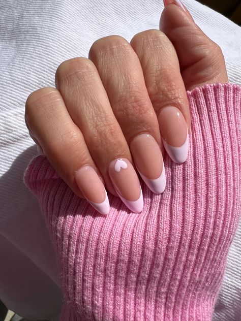 Baby pink nails💕 Baby Girl Nails Mom, Maternity Picture Nails, Baby Girl Shower Nails, White And Baby Pink Nails, Nail Inspo Baby Pink, Baby Shower Nails Ideas, Girl Baby Shower Nails, Baby Nails Design Pregnancy, Baby Shower Nails Neutral