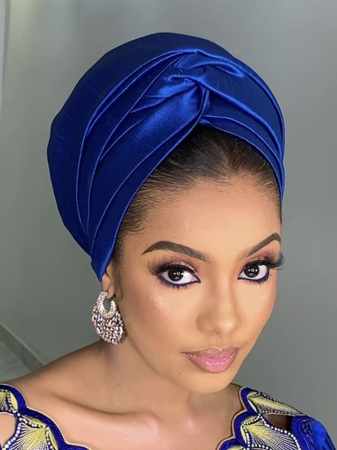 Silk Turban Head Wraps, Turban Gele Style, Silk Kampala Styles, Hair Turban Tutorial, Inverted Triangle Body Shape Fashion, Triangle Body Shape Fashion, Hair Scarf Tutorial, Fascinator Hats Outfit, Ankara Headwrap