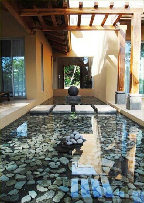 Japanese Indoor Ponds Moderne Have, Indoor Pond, Kolam Koi, Pond Design, Patio Interior, Ponds Backyard, Design Exterior, Beautiful Backyards, Water Feature