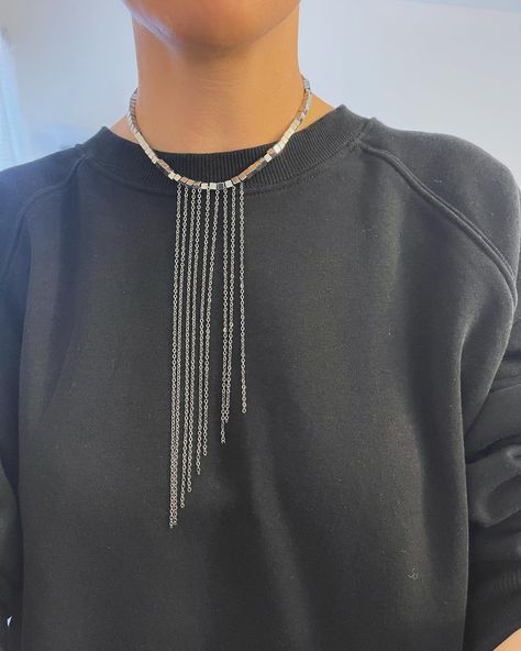 A square hematite necklace with an asymmetric extension will not leave anyone indifferent, price 60$. #choker #hematite #beauty #california #gift Asymmetric Extension, Hematite Necklace, Beaded Jewlery, March 5, Instagram A, Choker, Macrame, California, Beads