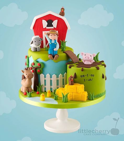 Old MacDonald had a farm cake Cake Birthday Boy, Birthday Cake Boys, Ideas For Birthday Cake, Farm Birthday Cakes, Barn Cake, Farm Animal Cupcakes, Farm Animal Cakes, Farm Theme Birthday, Farm Animals Birthday Party