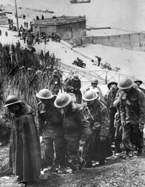 British prisoners of war captured at Dunkirk, France, in June 1940 walk dejectedly up a hill near a German fortification Dunkirk France, Wwii Soldiers, Dunkirk Evacuation, The Paris Apartment, British Soldier, National Archives, Military History, Soldier, The Incredibles