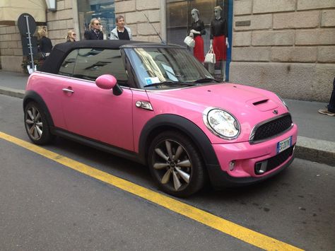 Mini cooper s Pink Mini Cooper Aesthetic, Pink Mini Cooper Convertible, Mini Copper Aesthetics, Pink Mini Cooper, Mini Cooper Aesthetic, Mini Cooper 4 Door, Pink Mini Coopers, Mini Cooper Custom, Pink Cars