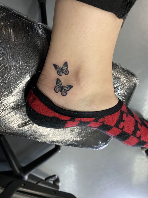 Back Of Ankle Butterfly Tattoo, Ankle Tattoo Butterflies, Ankle Tattoo Butterfly, Ankle Butterfly Tattoo, Butterfly Tattoo On Ankle, Butterfly Tattoo Ankle, Butterfly Ankle Tattoo, Inside Ankle Tattoos, Inner Ankle Tattoos