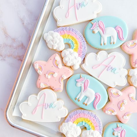 Unicorn Icing Cookies, Pastel Unicorn Cookies, Unicorn Birthday Cookies Decorated, Unicorn Royal Icing Cookies, Unicorn Decorated Cookies, Unicorn Cookies Decorated, Rainbow Unicorn Cookies, Unicorn Birthday Cookies, Threenage Dream