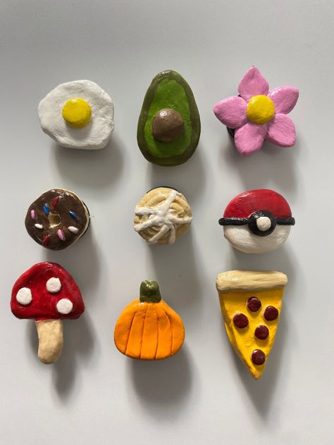 Fall Fridge Magnets, Cute Clay Fridge Magnet, Clay Kitchen Magnets, Clay Mushroom Magnet, Cute Polymer Clay Magnets, Mini Magnets Diy, Food Magnets Diy, Small Clay Magnets, Air Dry Clay Magnet Ideas